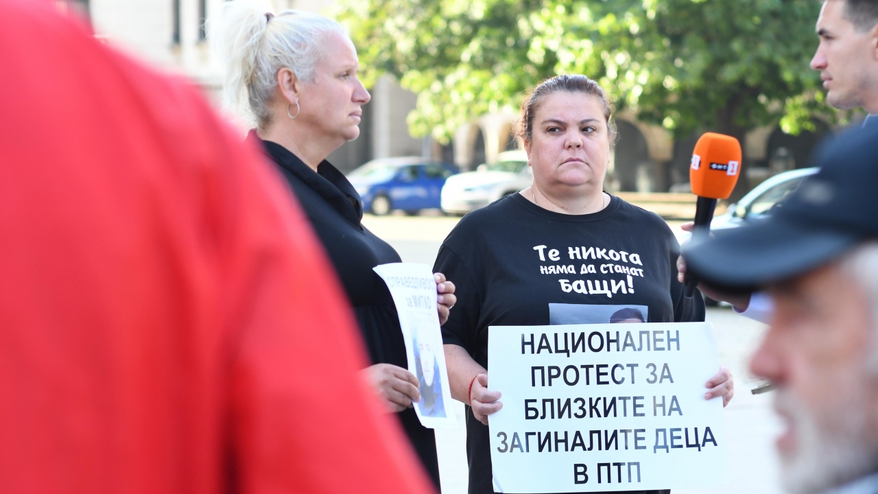 Близки на загинали при катастрофи разговаряха с Борислав Сарафов, искат среща с лидерите на парламентарните групи