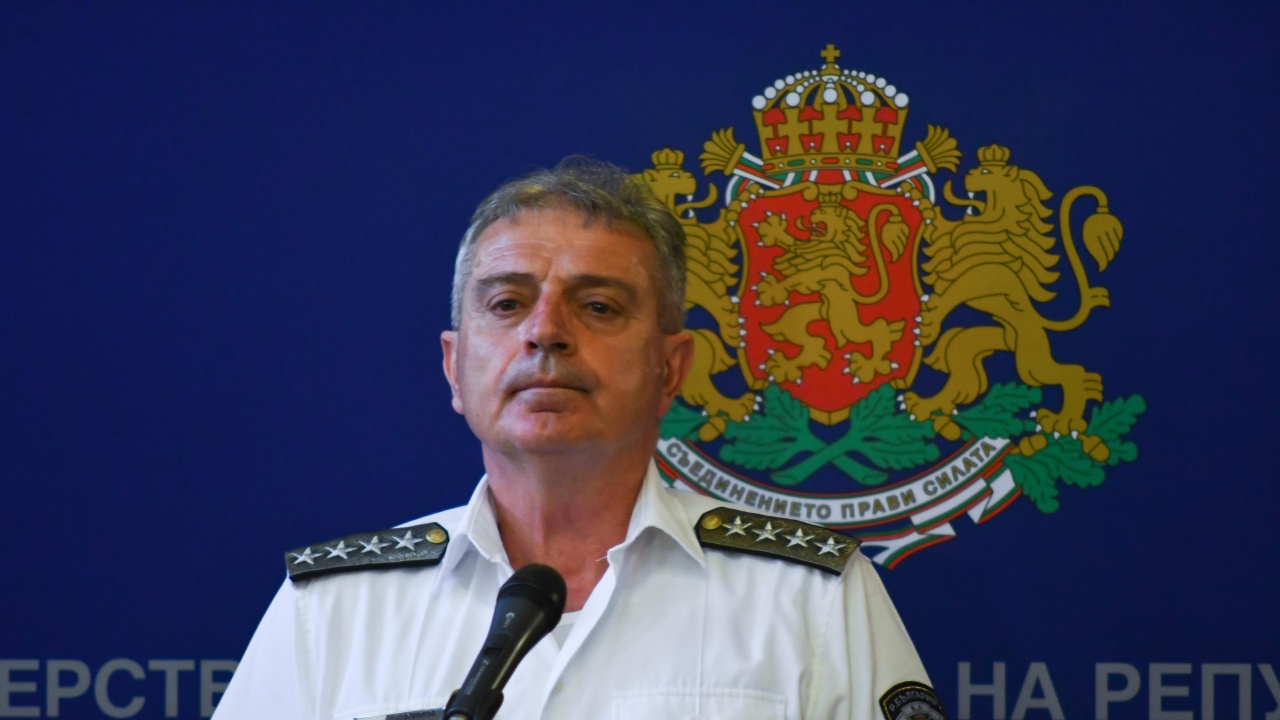 Адм. Ефтимов: В момента в българската икономическа зона в Черно море няма руски военни кораби