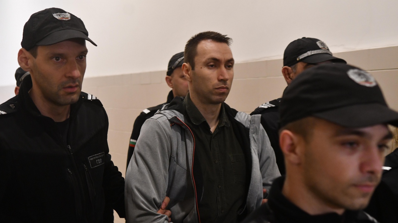 Съпругът на убитата и намерена в куфар Евгения ще говори пред съда