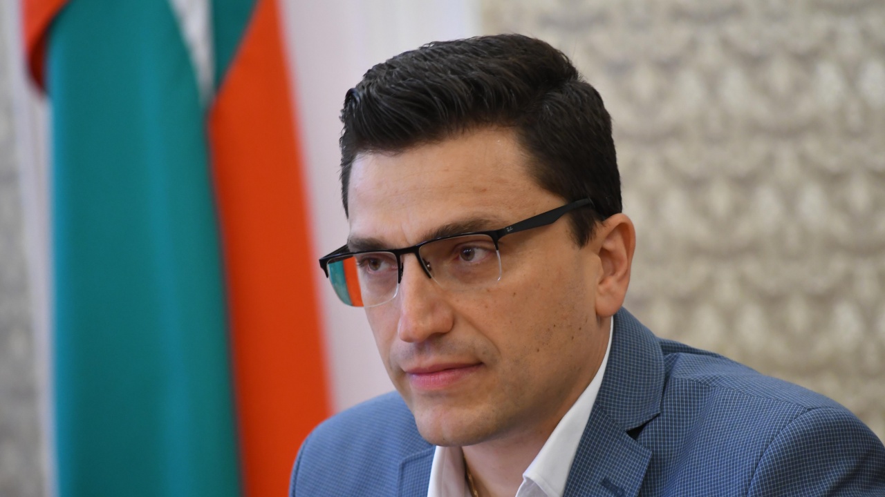 Венко Сабрутев от ПП-ДБ: Причината да се предложи удължаване на срока за внасяне на бюджета в НС е удължаването на дните без пленарни заседания