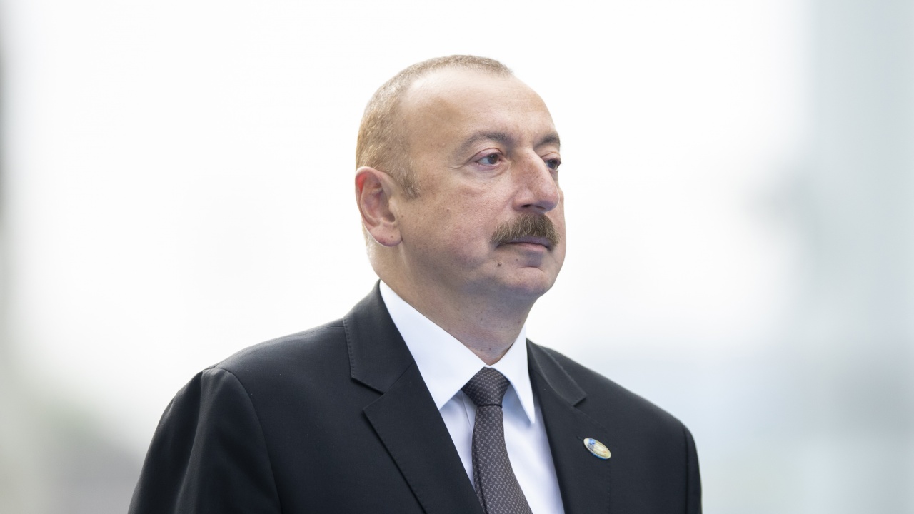 Азербайджан изрази готовност за преговори с Армения с посредничеството на ЕС