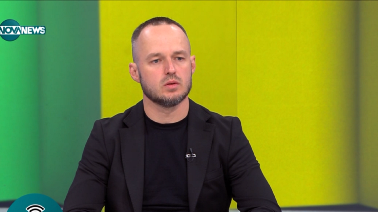 Политологът Стойчо Стойчев: За 1/3-та от депутатите от ГЕРБ вотът на недоверие беше незначителен