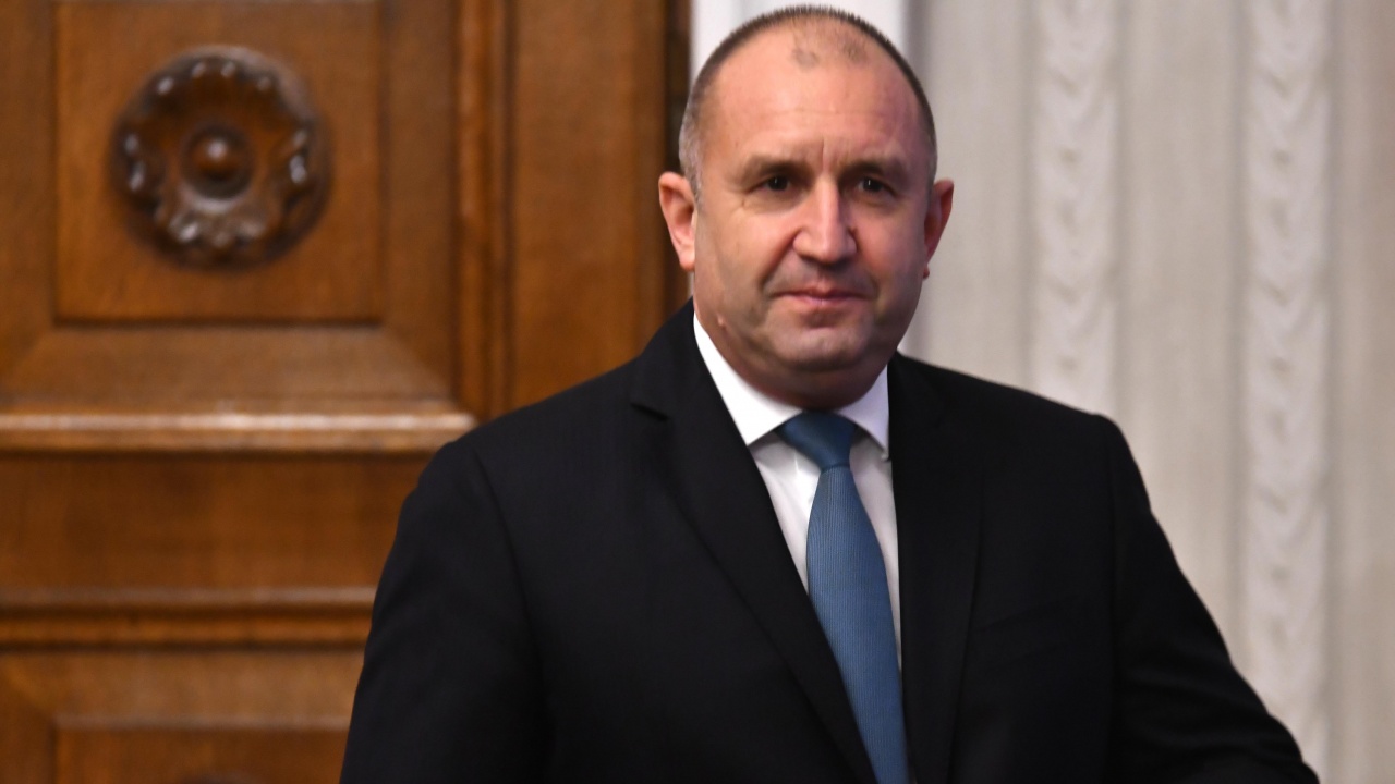 Президентът ще участва в отбелязването на Празника на авиацията и Българските военновъздушни сили