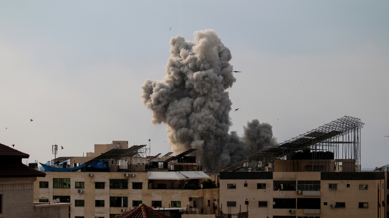 Израелската армия е нанесла отново удари по цели на „Хизбула“ в Ливан