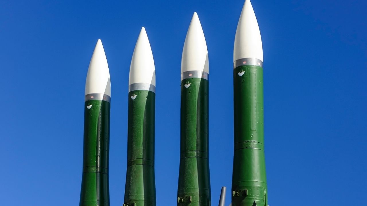 Киев съобщи, че е използвал балистични ракети с далечен обсег