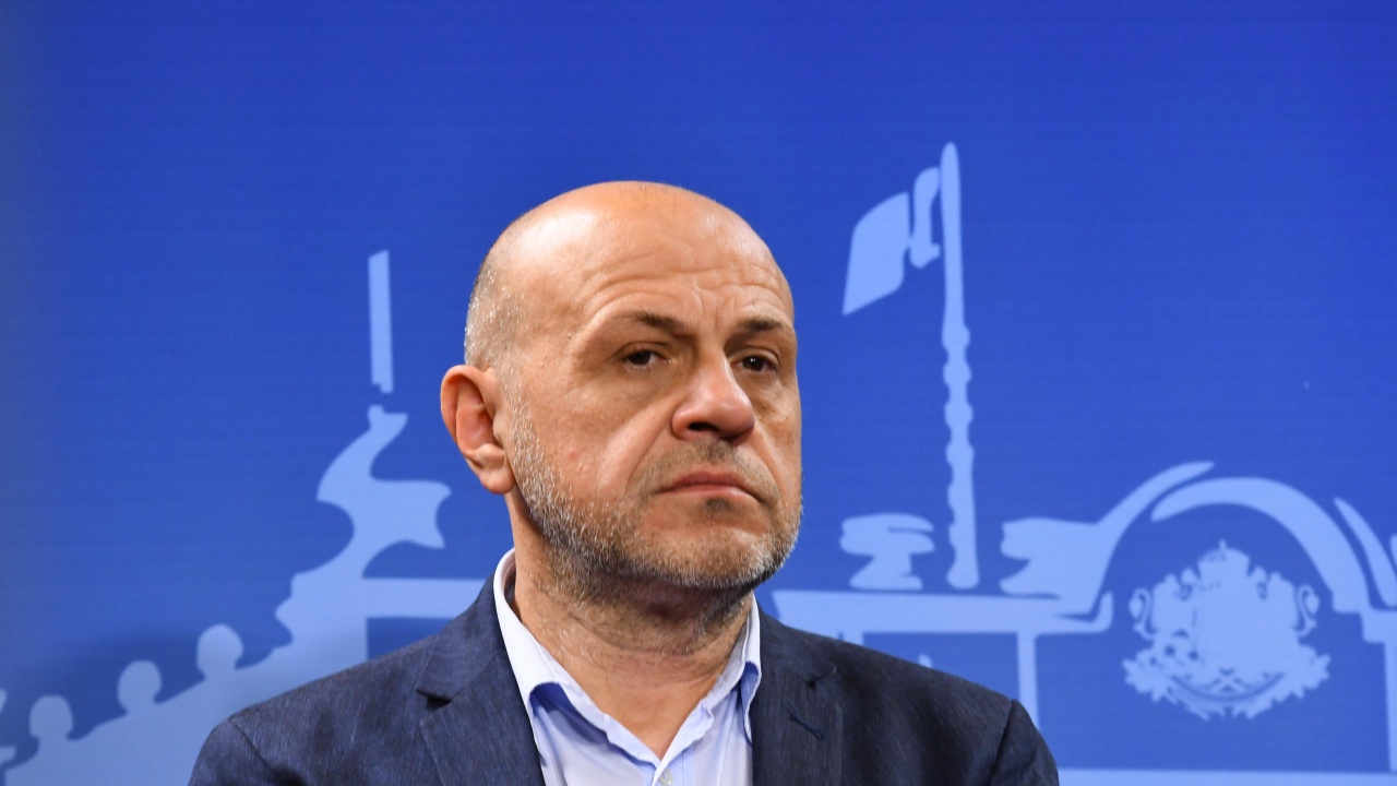 Дончев: ГЕРБ не иска да падне правителството