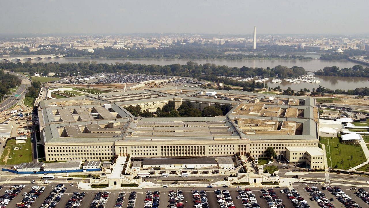 Пентагонът: САЩ са в състояние да доставят едновременно оръжия както на Израел, така и на Украйна