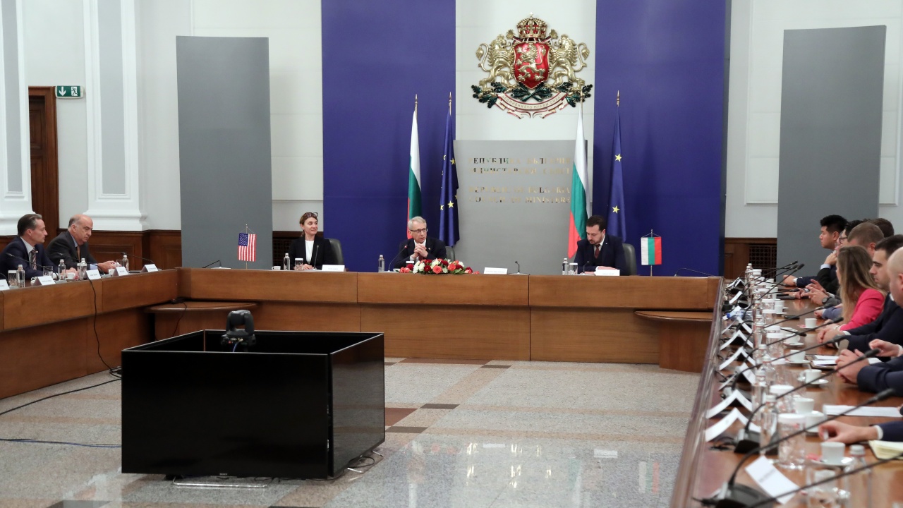 Премиерът към представители на американски компании: България е вход към Европа
