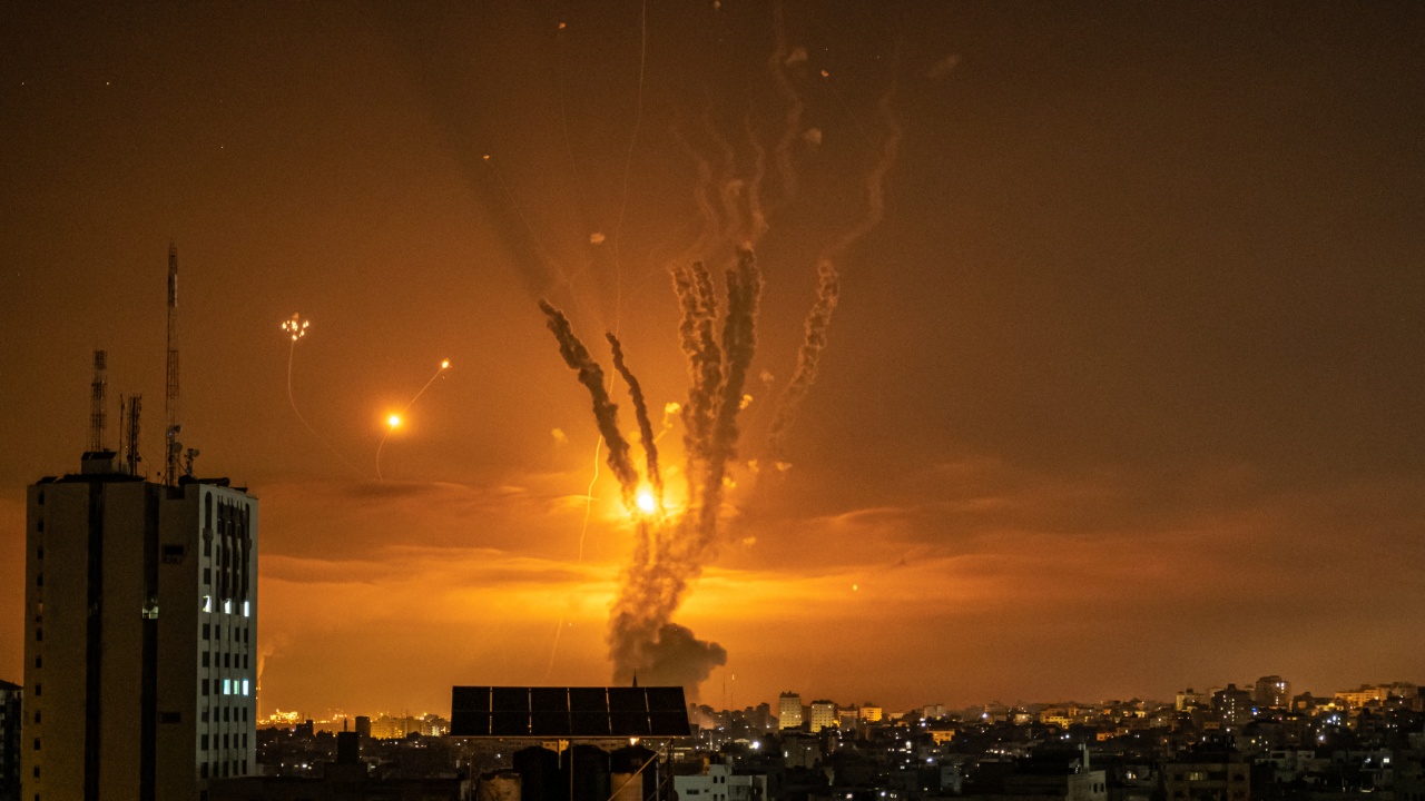 "Хизбула" за първи път удари с ракета "Буркан" израелска военна база