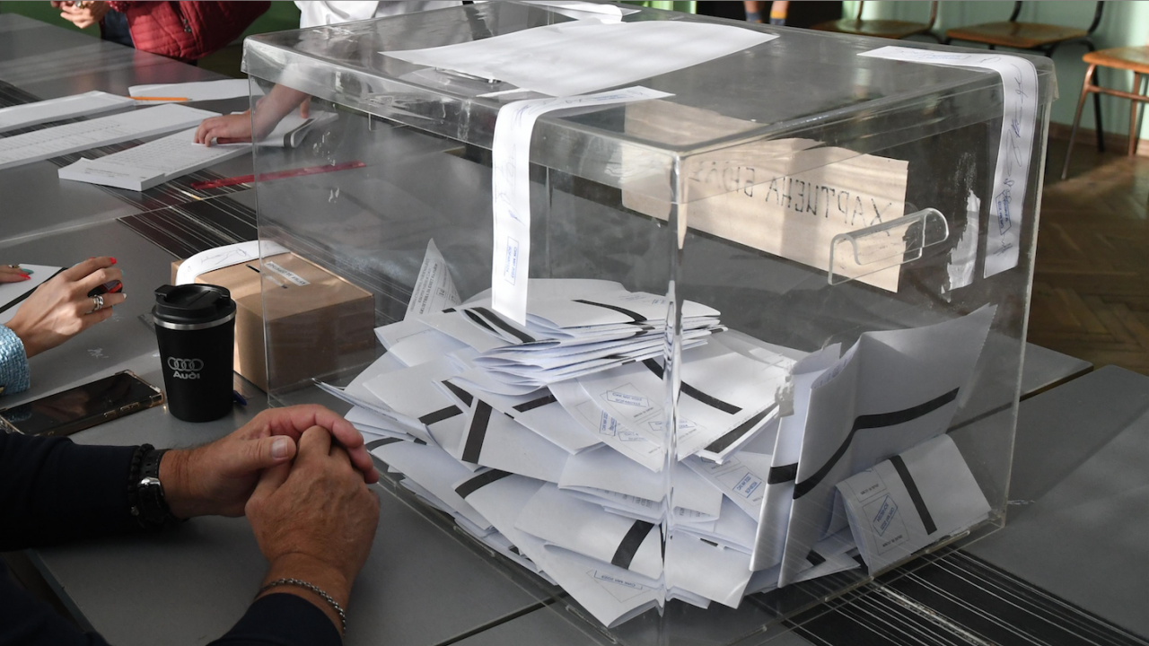 В община Севлиево изборният процес започна нормално