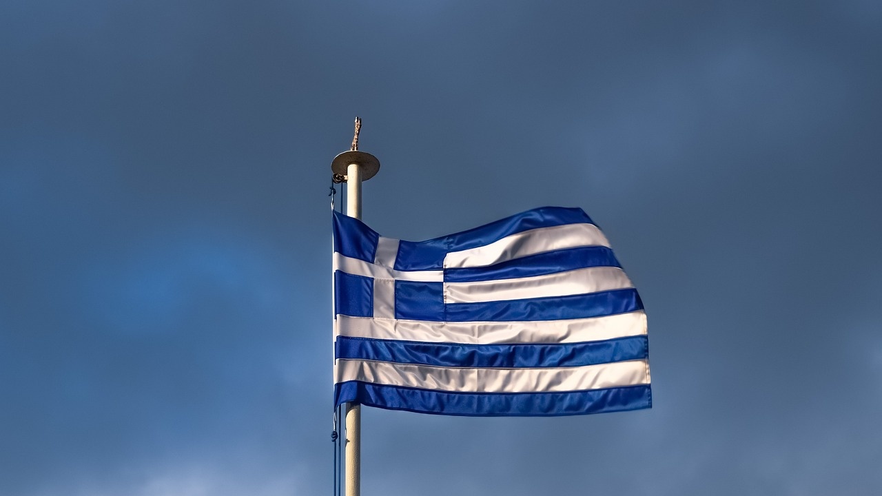 Гърция: Пълен дисбаланс между заплати и цени