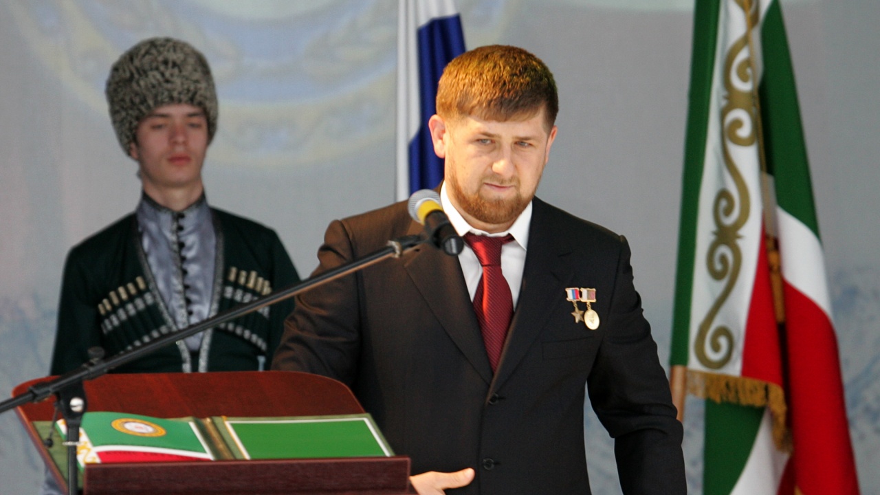 Синът на чеченския лидер Кадиров бе назначен за началник на неговата охрана