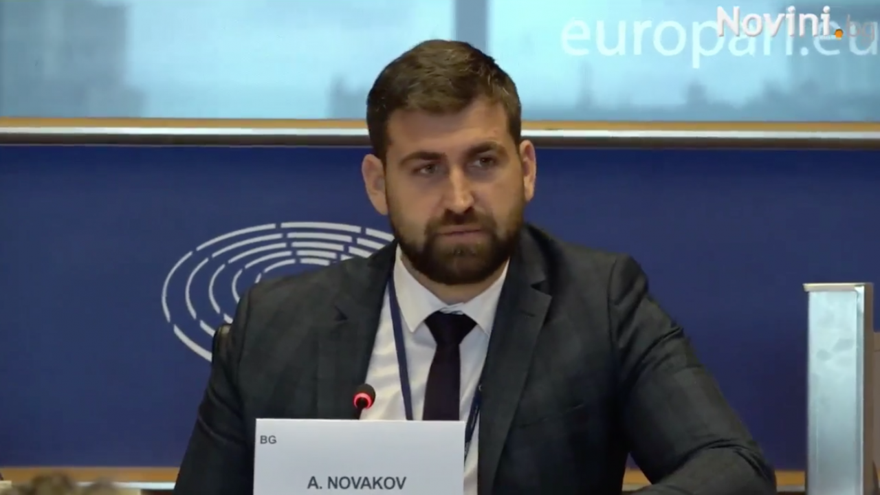 Андрей Новаков: България трябва да отговори на безпринципното поведение на Австрия спрямо влизането ни в Шенген