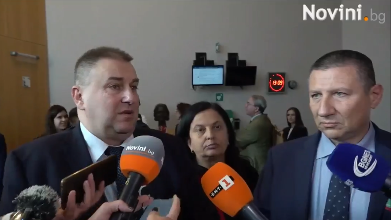 Емил Радев: Има реален шанс България да влезе в Шенген през декември