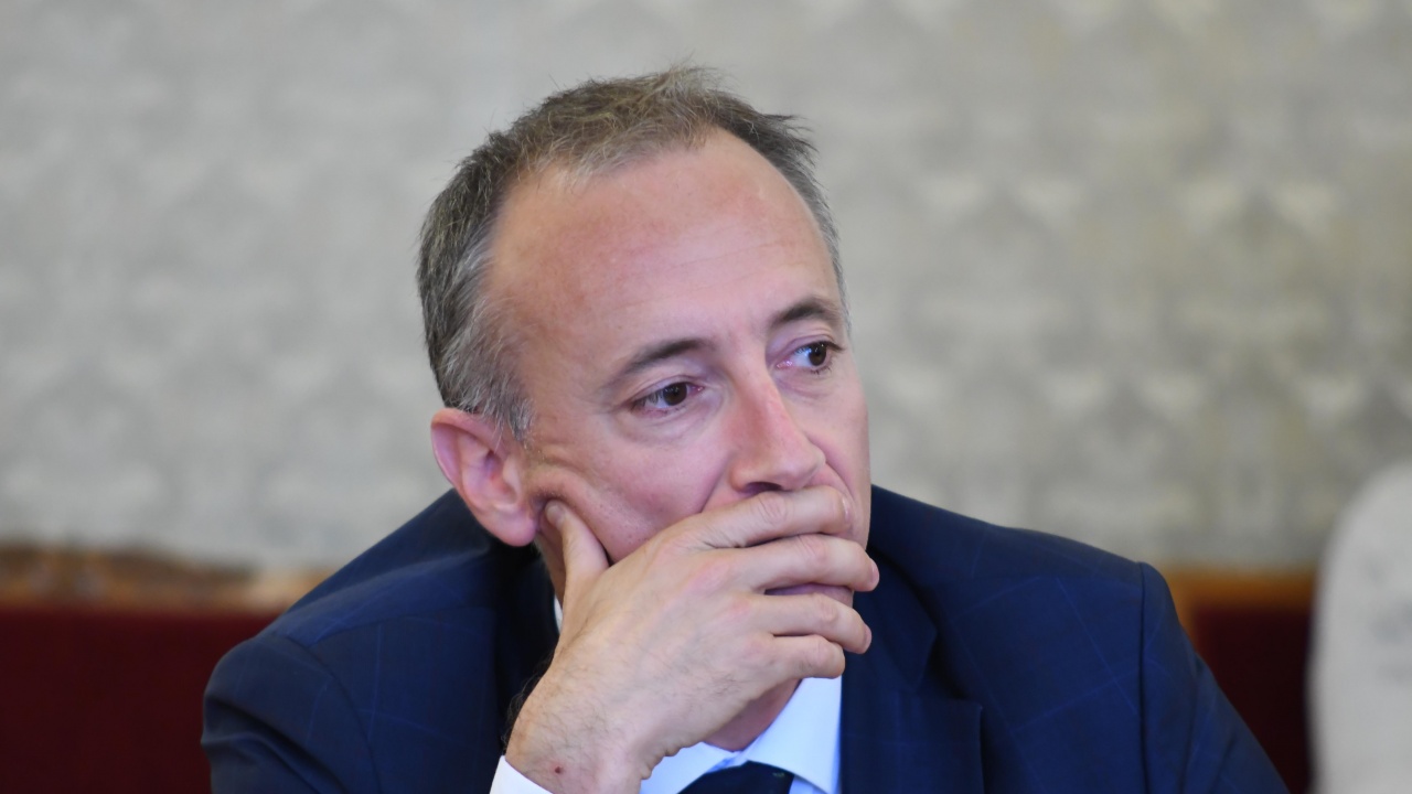 Вълчев от ГЕРБ: Проектобюджет 2024 онагледява провала на Асен Василев
