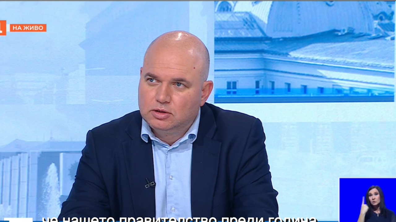 Владислав Панев (ПП-ДБ): Дерогацията за "Лукойл" трябва да отпадне, но не до три дни
