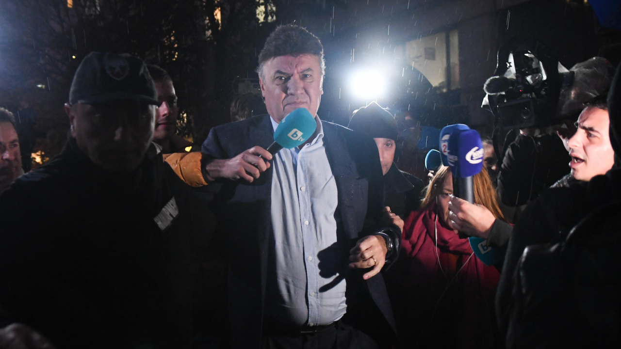 Борислав Михайлов след разпита: Днес оставка няма да подам, не чувствам вина за вчерашния мач