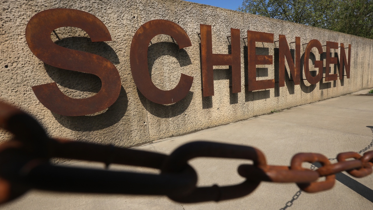 ЕК препоръчва мерки, които да заменят граничните проверки в Шенгенското пространство
