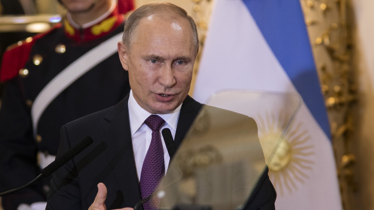 Владимир Путин помилва канибал, участвал във войната в Украйна