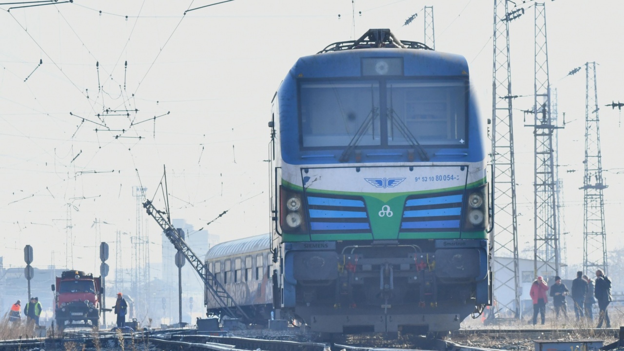 Разказ за пътуването над 20 часа с бързия влак София-Варна