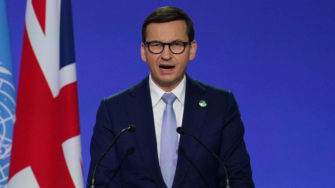 Полският премиер Матеуш Моравецки представи нов кабинет, пълен с неизвестни лица