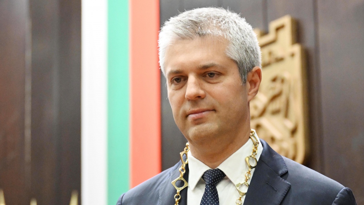 Новият кмет на Варна разказа с какви абсурди се е сблъскал в общината: Ще осветля всички замесени лица