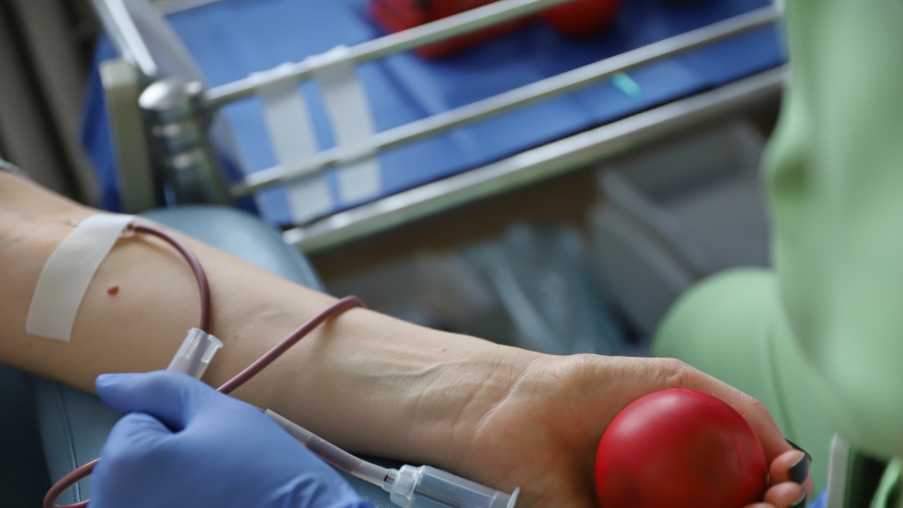 Десетки дариха кръв на "Щедрия вторник" във ВМА