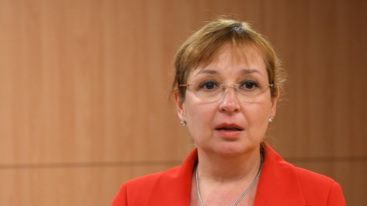 Зорница Русинова: Бюджетът трябва да даде предвидимост за бизнеса