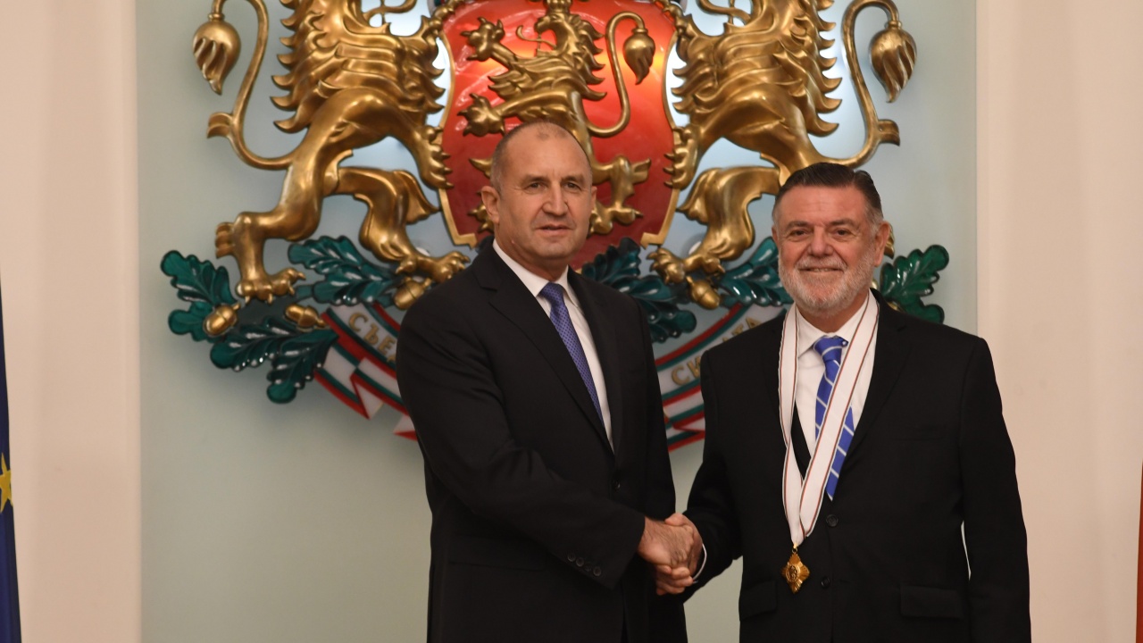 Президентът удостои посланика на Аржентина в България с орден "Мадарски конник" първа степен