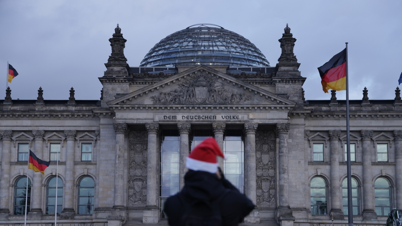 Настроенията на инвеститорите в Германия неочаквано се подобряват през декември