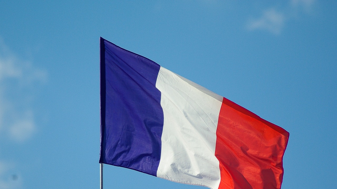 Франция изпитва "огромна болка" от новините за смъртта на заложника Еля Толедано, заяви външната министърка