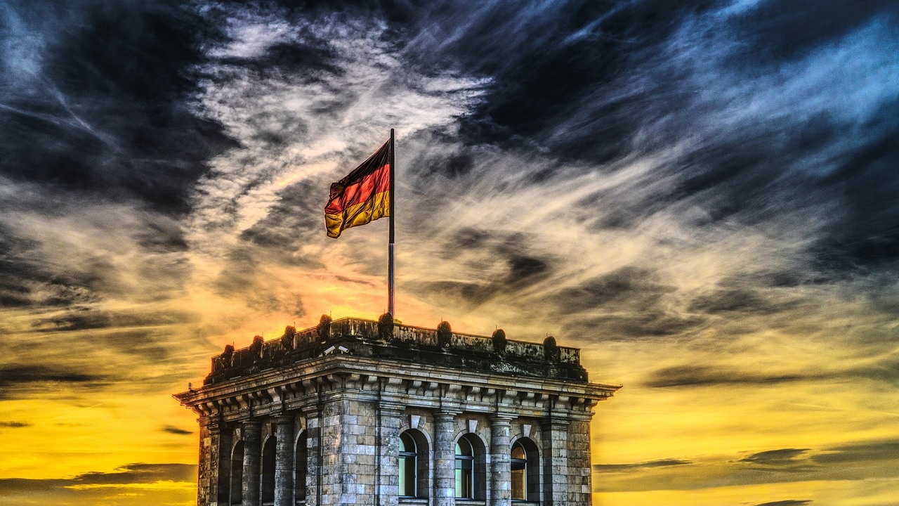 Германия: Европа трябва да се превъоръжи, тъй като се задават нови заплахи