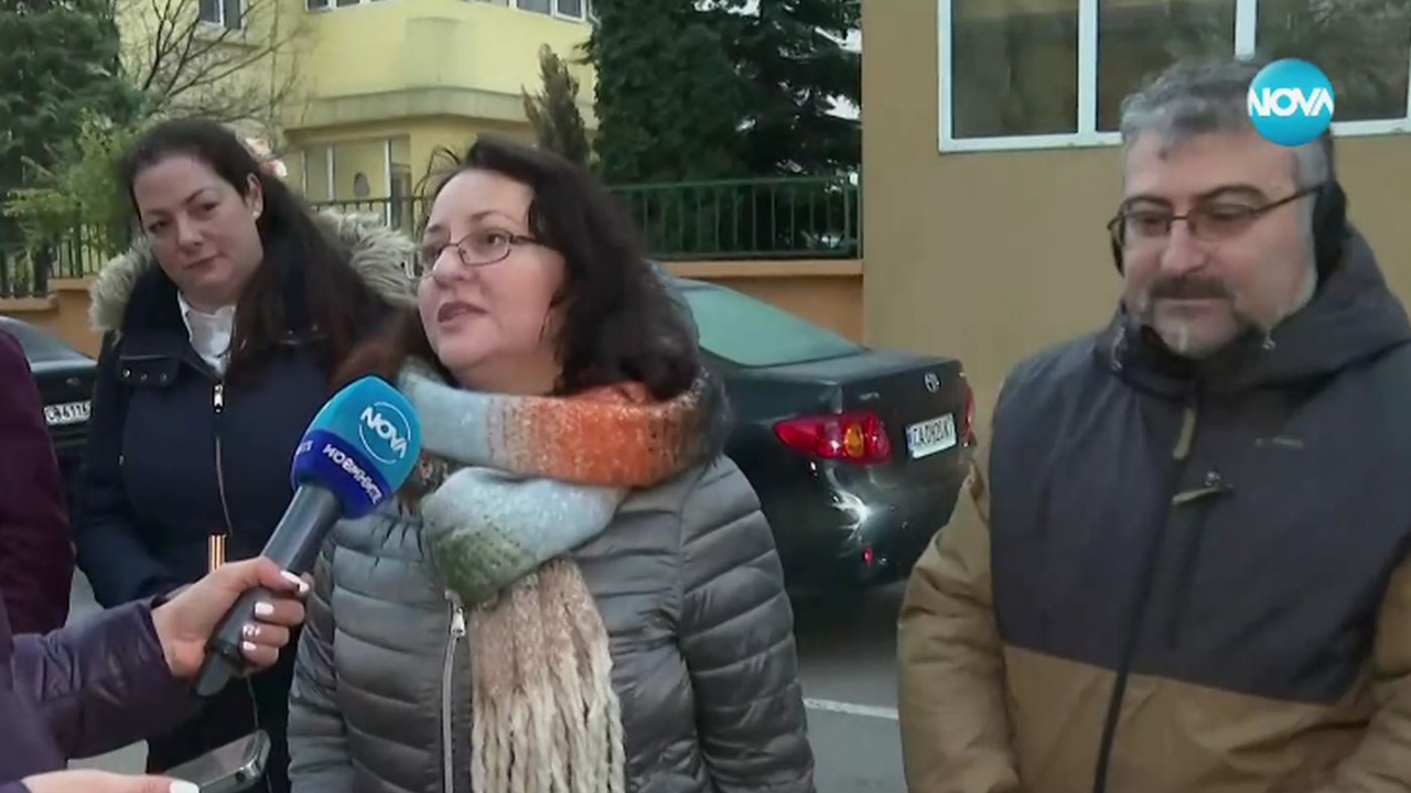 Родители протестират заради възстановен на длъжността си директор на детска градина