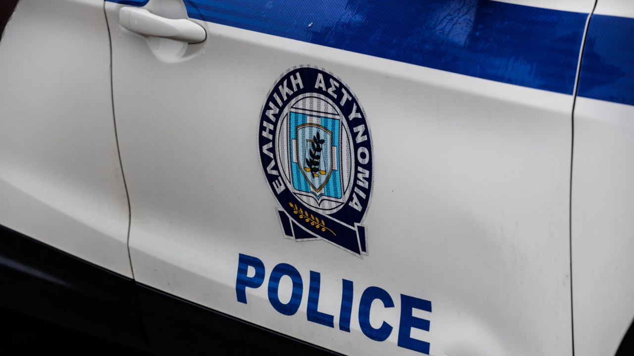 Бомба е намерена до централата на гръцките специални полицейски сили в Атина