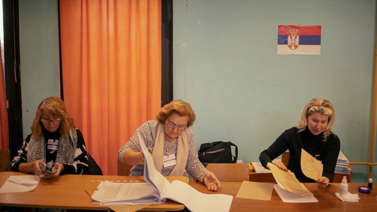 ПАСЕ: Изборите в Сърбия не минаха гладко, бяха нечестни и манипулирани