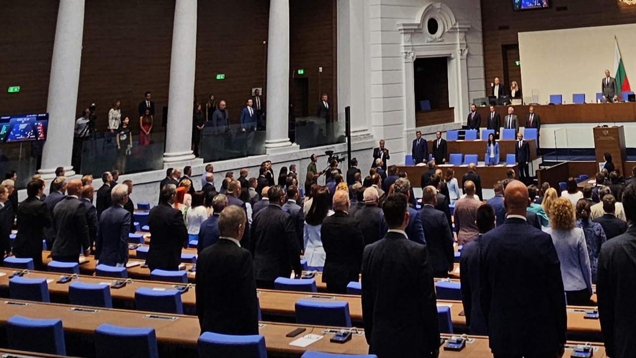 Народното събрание гласува бюджетите за БНТ, БНР и БТА за 2024 г.