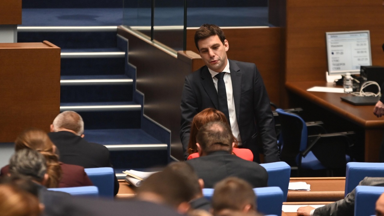 Никола Минчев коментира промените в основния закон - Конституцията на България