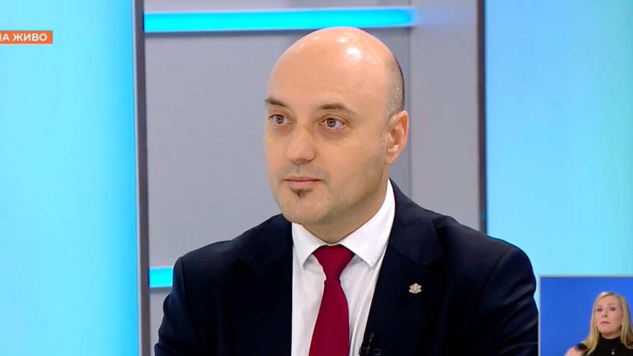Атанас Славов: Съставът на кабинета след ротацията ще е функция на споразумение между основните политически сили, които го подкрепят