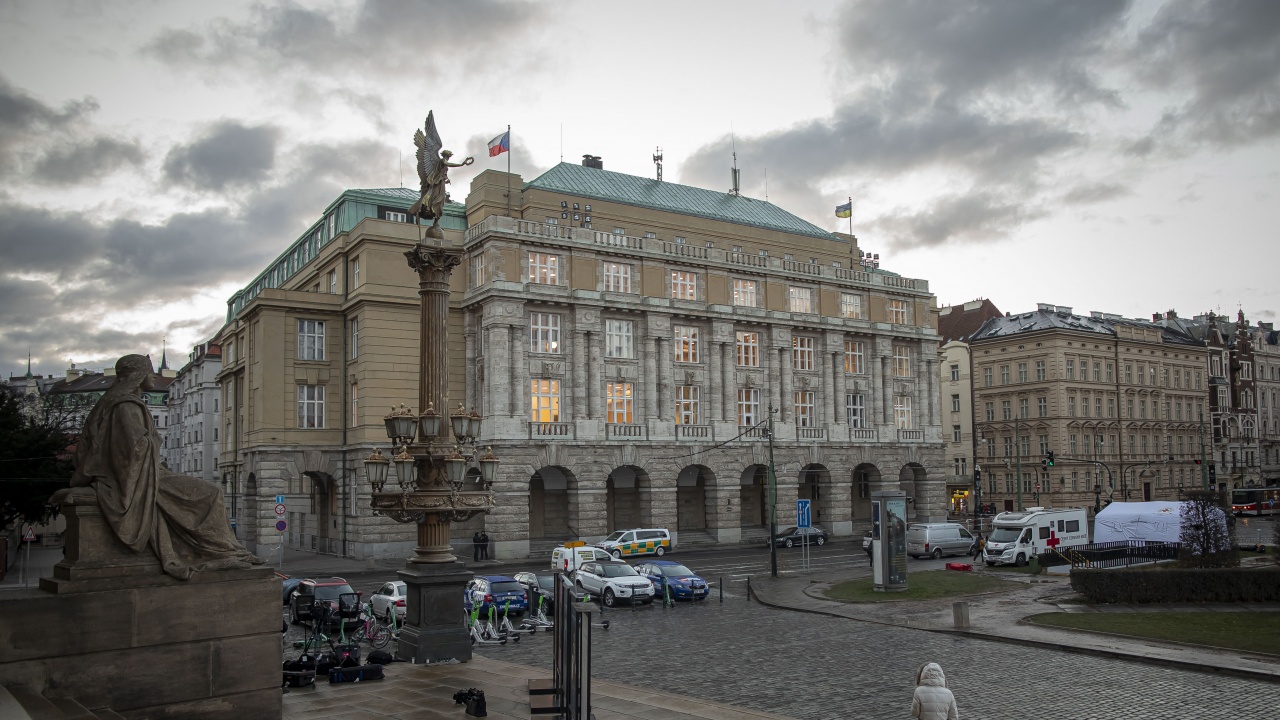 Потвърдено: Извършителят на нападението в Прага се е самоубил