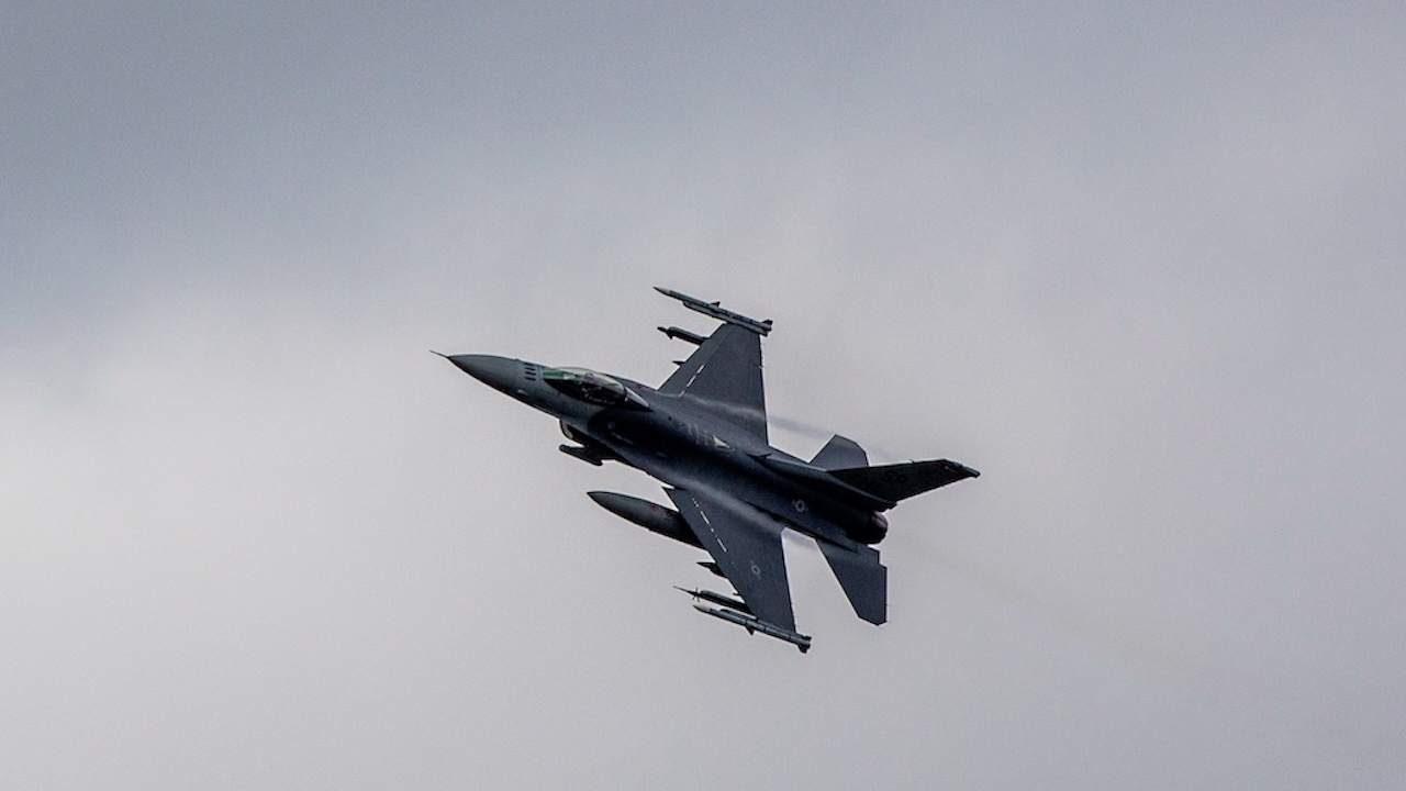 Изтребители на НАТО са прехванали тази година над 300 руски военни самолета