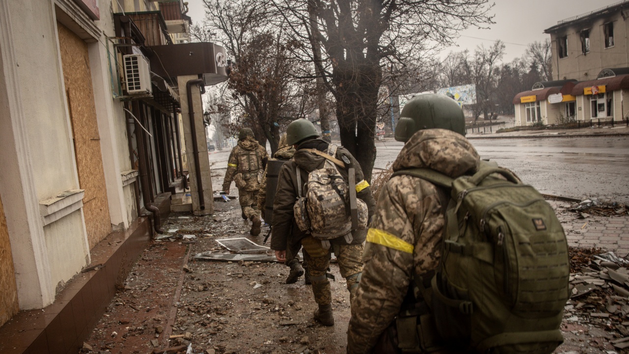 Бивш полковник от британската армия: Ако нещо се обърка в Украйна, НАТО може да влезе във война с Русия