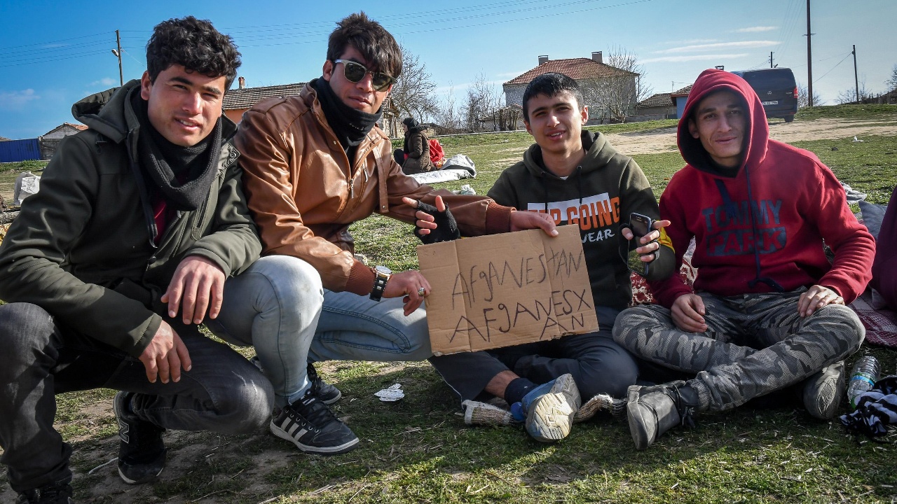 След приемането ни в Шенген по въздух и вода: Започва интеграция на бежанците у нас