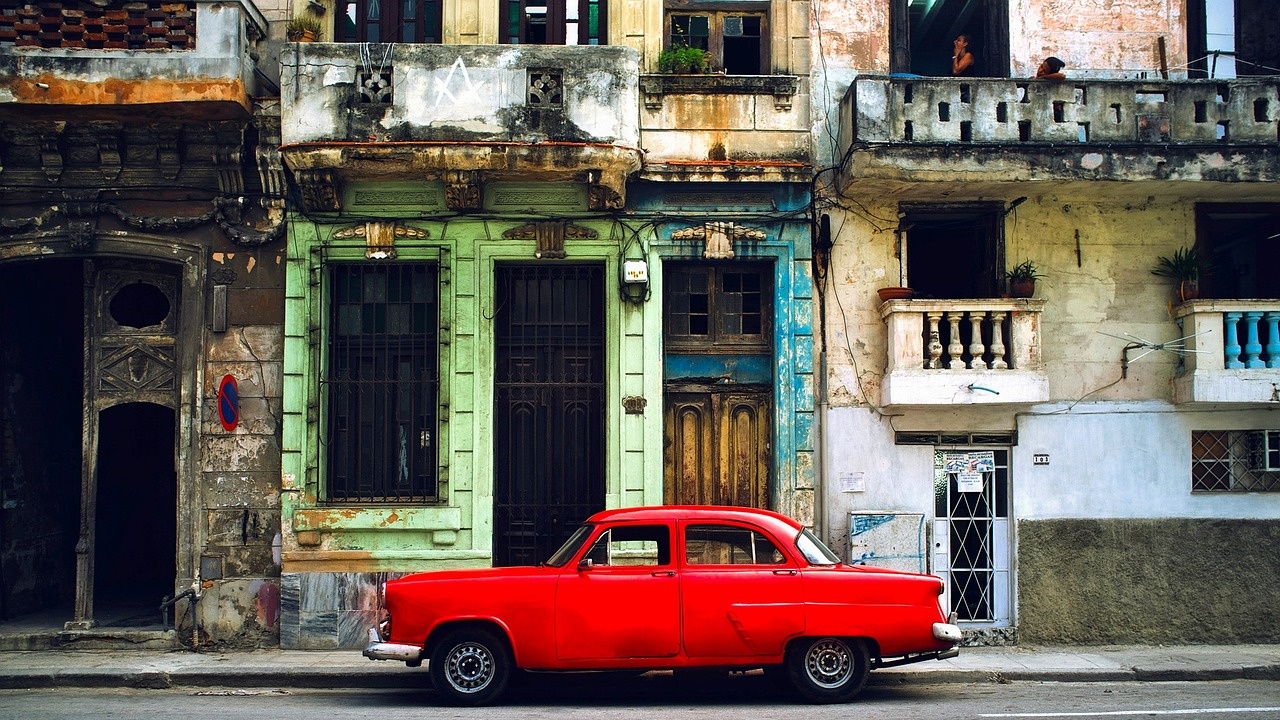 Куба обяви увеличение с 500 процента на цената на горивата от 1 февруари
