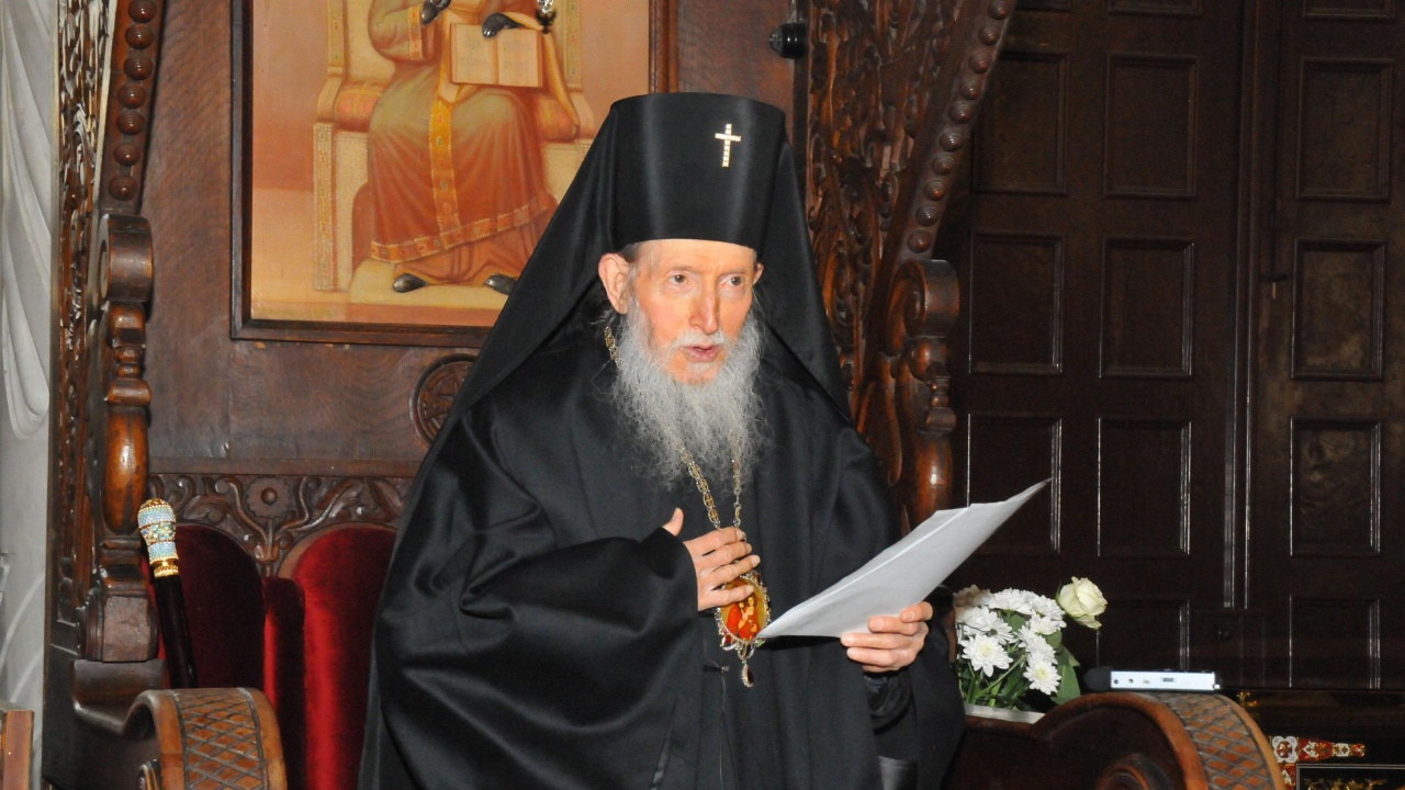 Тридневен траур в Сливен след смъртта на митрополит Йоаникий