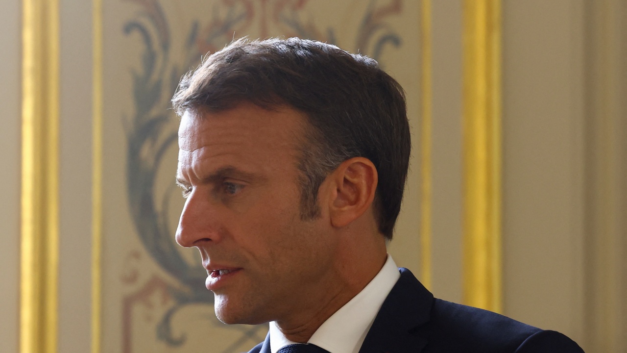 Ротациите в новия френски кабинет ще увеличат шансовете на Макрон на президентските избори през 2027 г.
