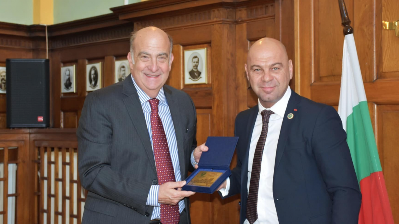 Кметът на Пловдив Костадин Димитров се срещна с посланика на САЩ Н. Пр. Кенет Мертен