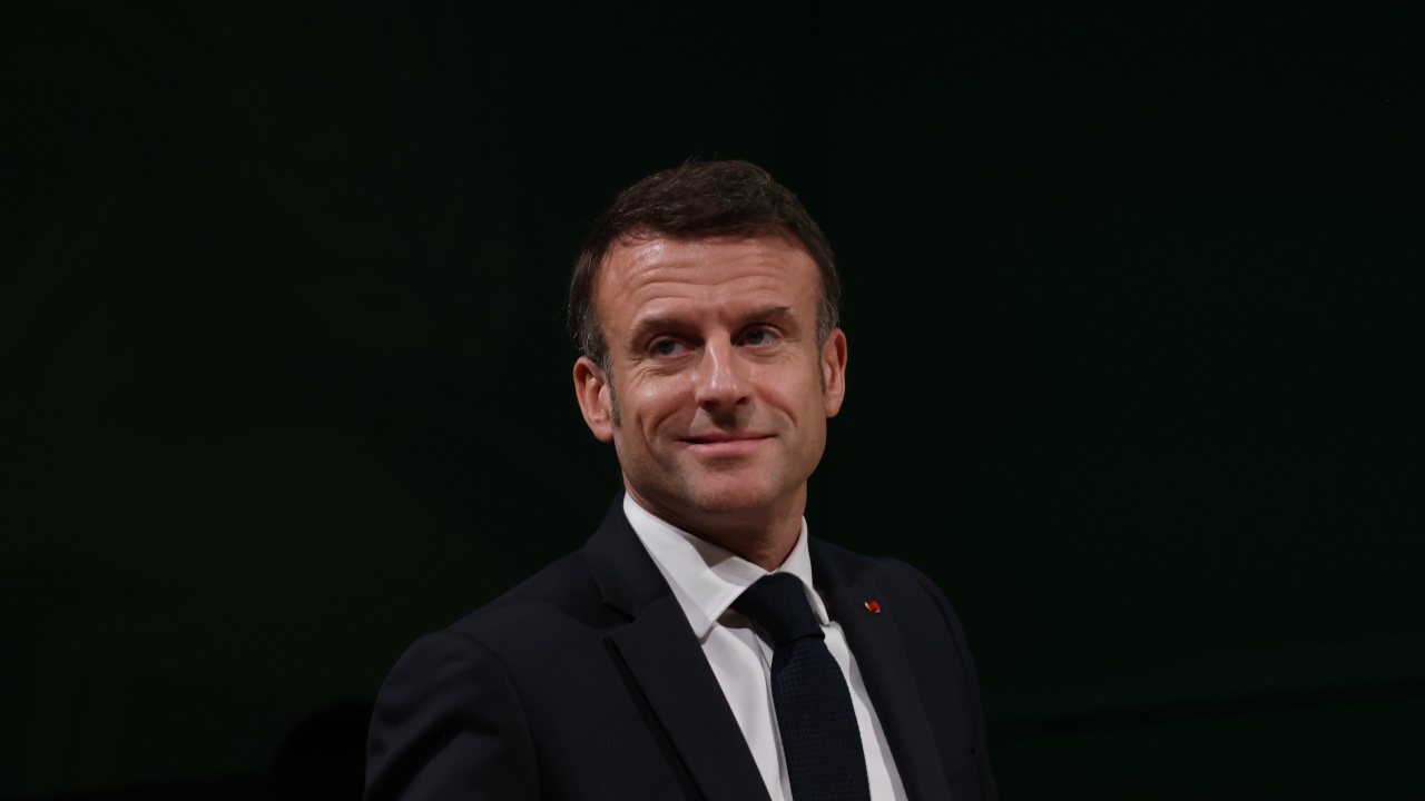 Макрон свика първо заседание на новия кабинет на Франция