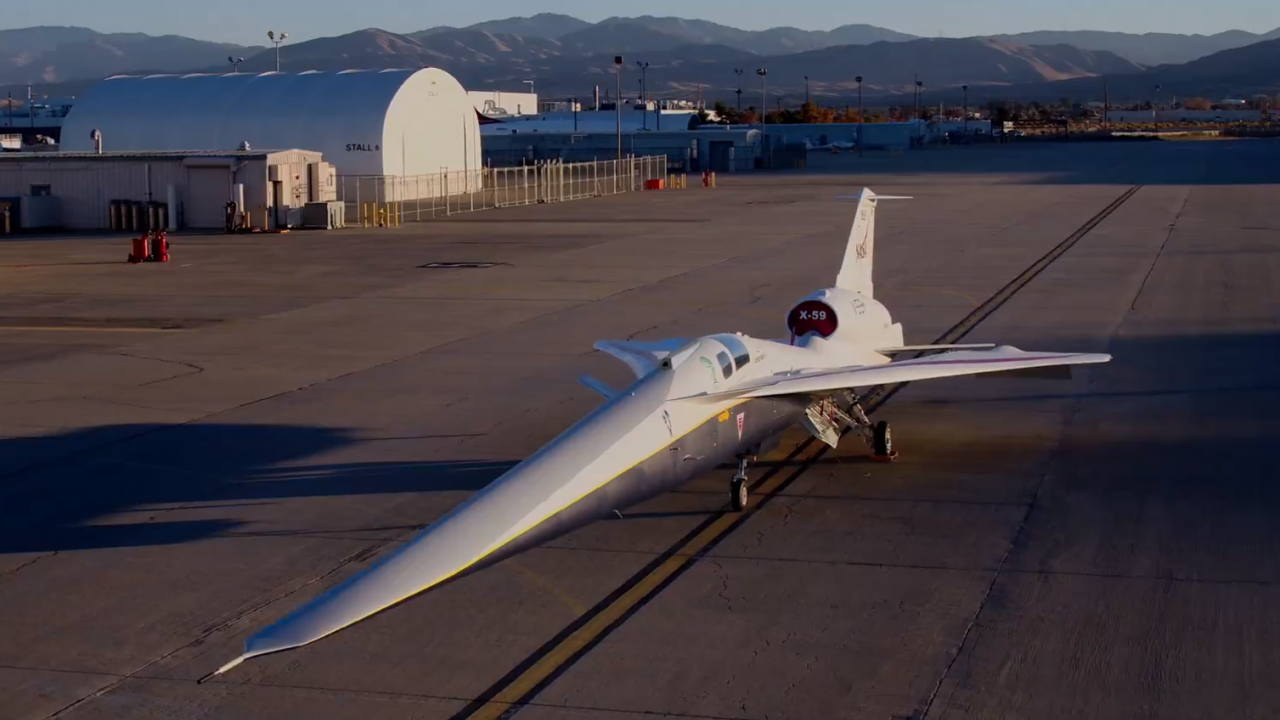НАСА и "Локхийд" представиха секретния си най-тих свръхзвуков самолет