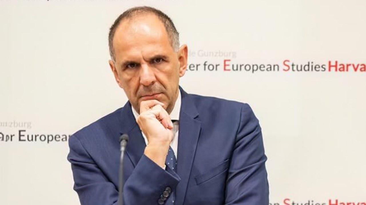 Гръцкият външен министър: Трябва да се научим да живеем заедно с Турция