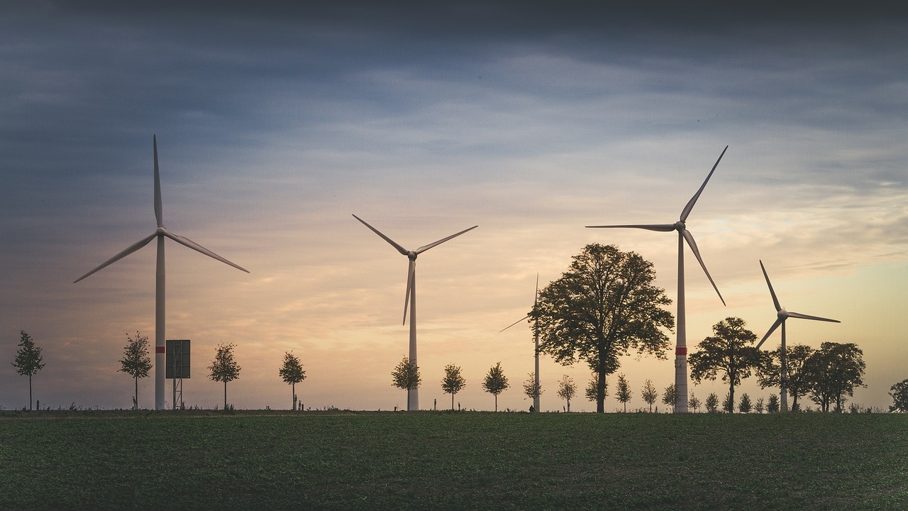 Значителен ръст на броя на новите вятърни турбини в Германия през 2023 г.